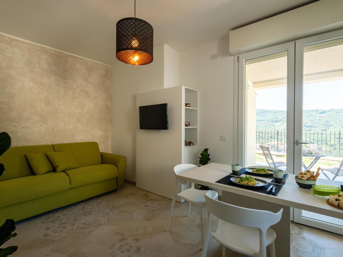 Villa Hanbury With Swimming Pool And Parking In Alassio Exteriér fotografie