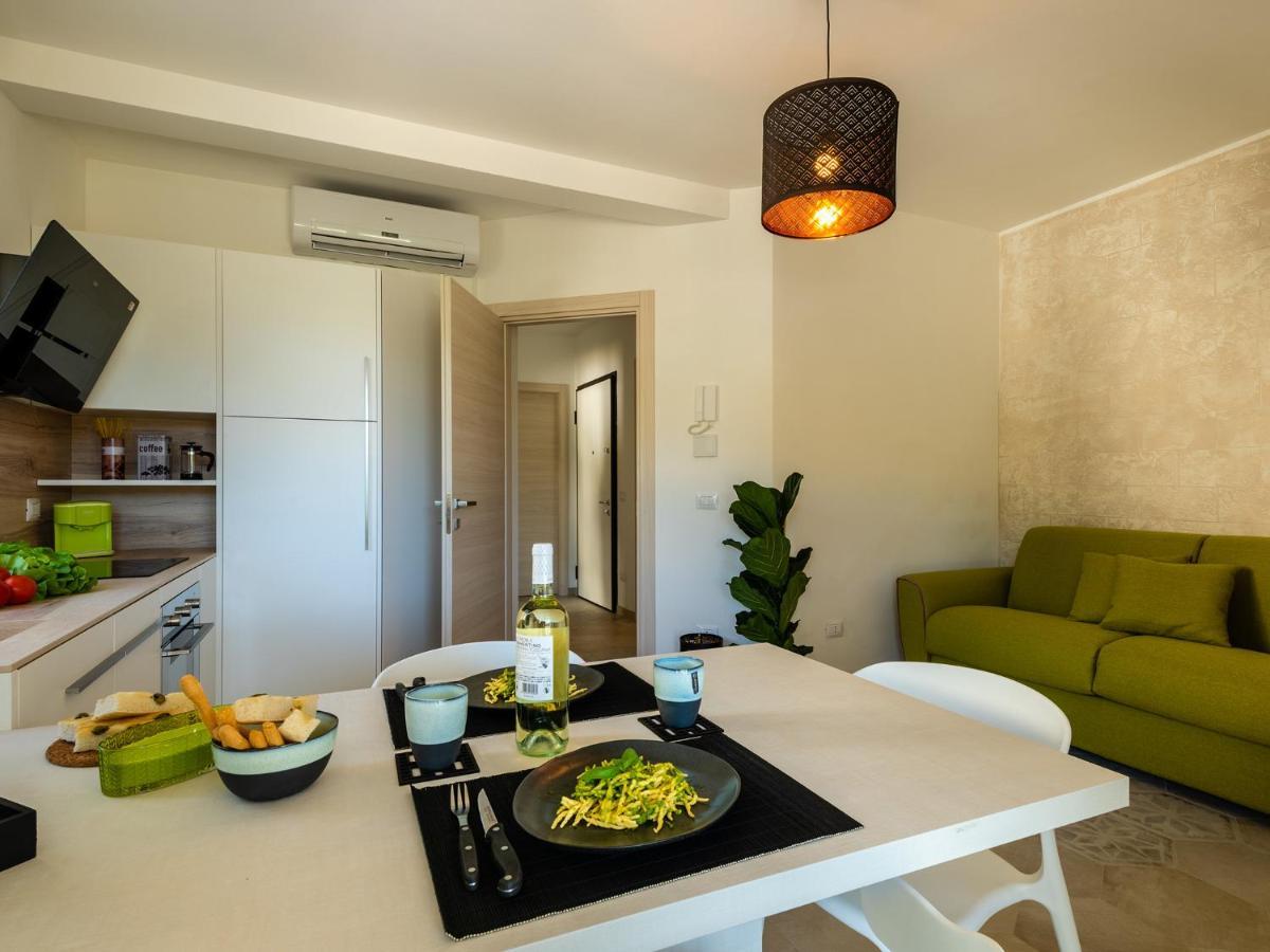 Villa Hanbury With Swimming Pool And Parking In Alassio Exteriér fotografie